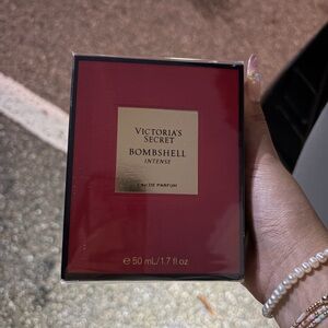 victoria secret brand nwt bombshell intense eau de parfum